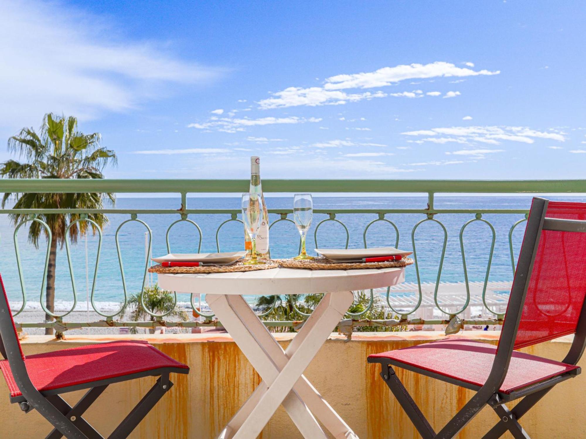 Apartment Les Yuccas Promenade Des Anglais By Interhome Niza Exterior foto